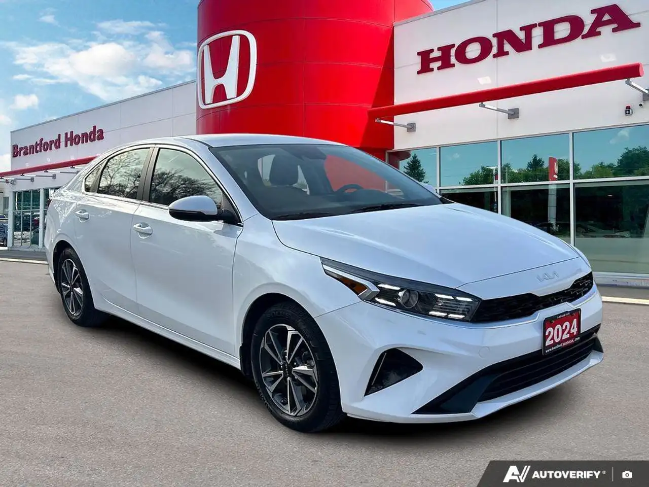 Kia Forte снимка Kia Forte