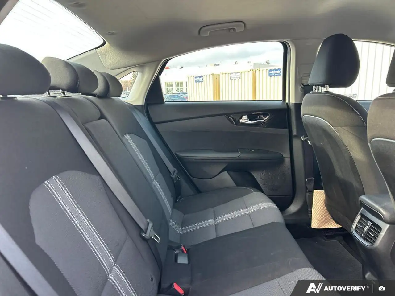 Kia Forte снимка Kia Forte