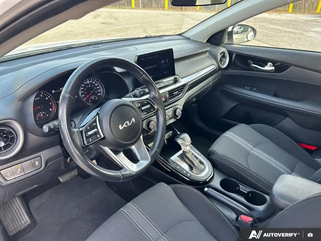 Kia Forte снимка Kia Forte