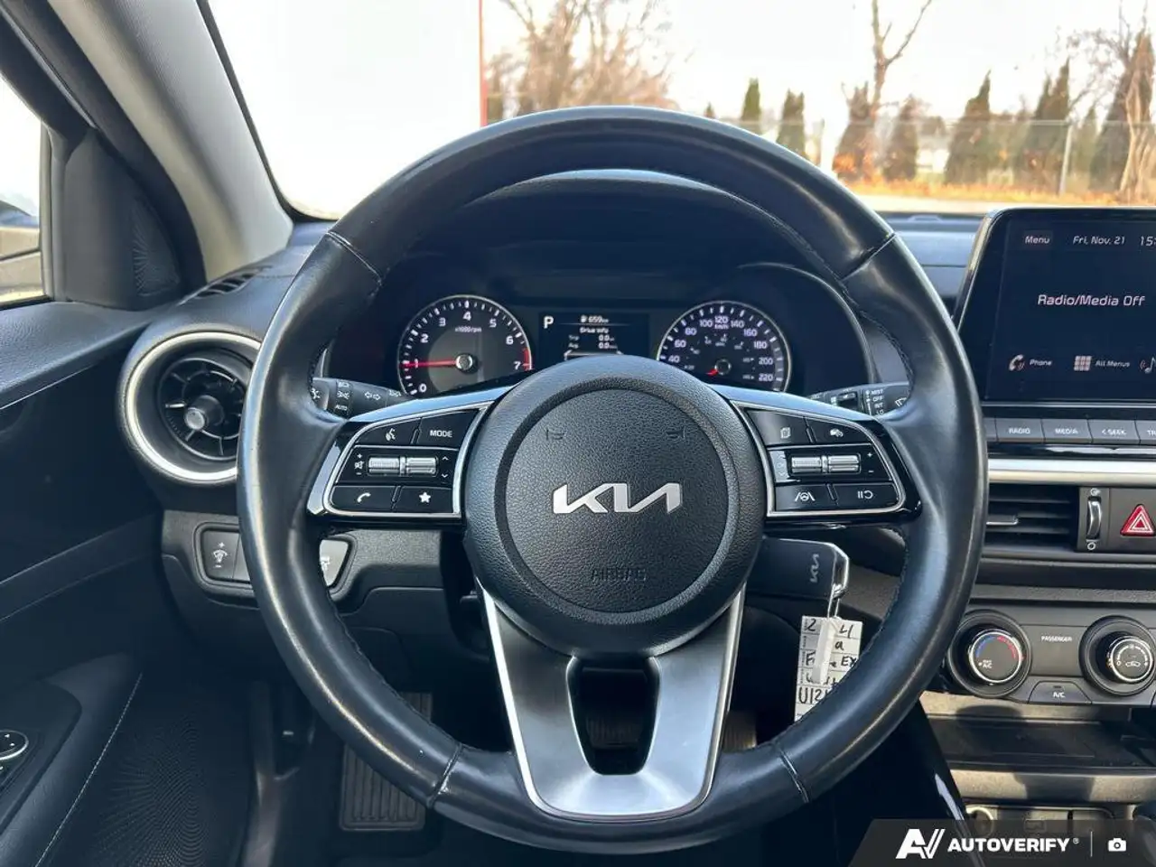Kia Forte снимка Kia Forte