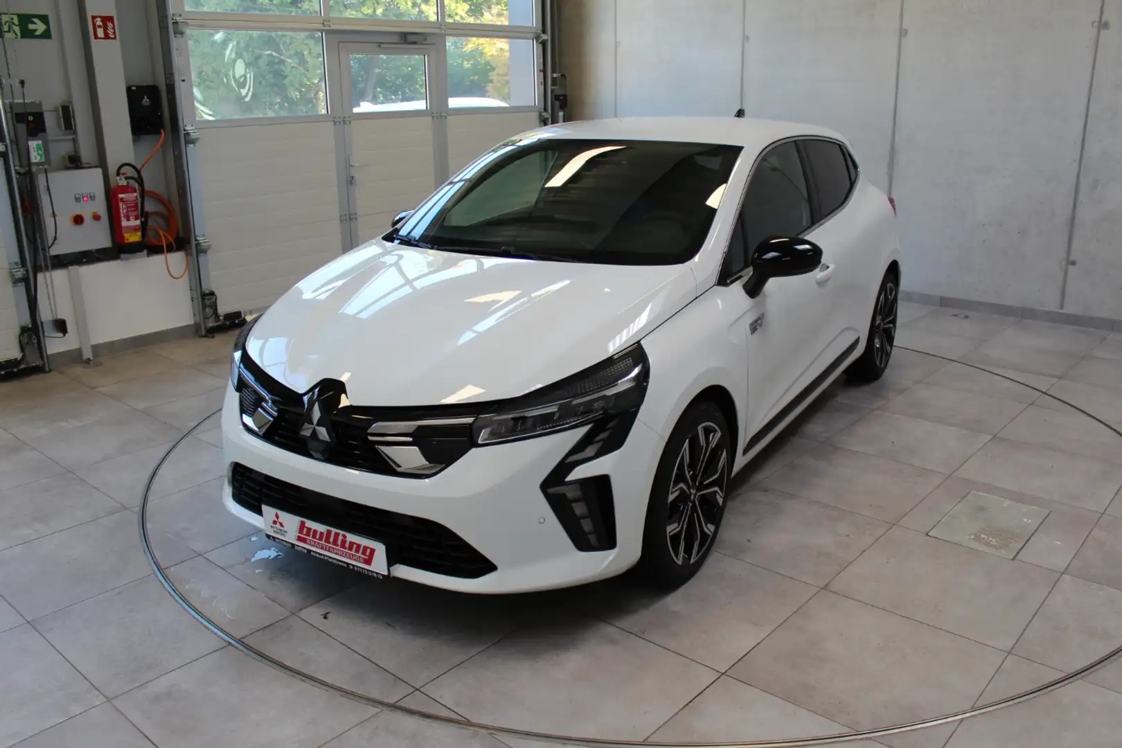 Mitsubishi Colt EDITION 1.6 Hybrid Automatik Weiß - 2