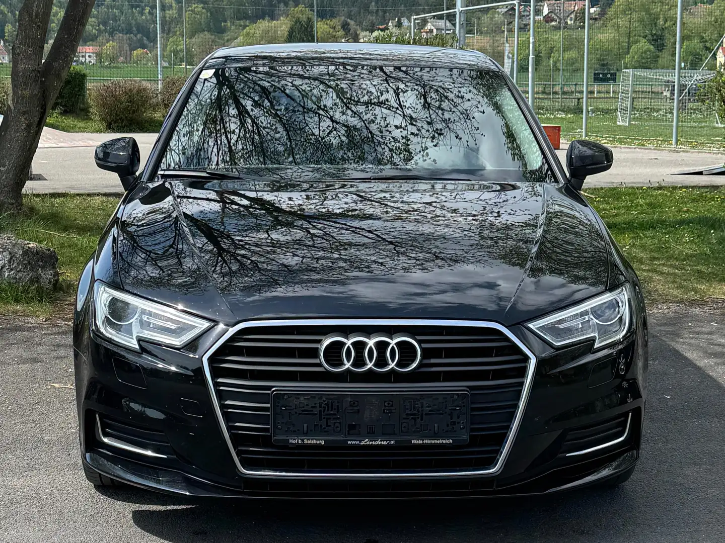 Audi A3 A3 SB 1,0 TFSI Schwarz - 1