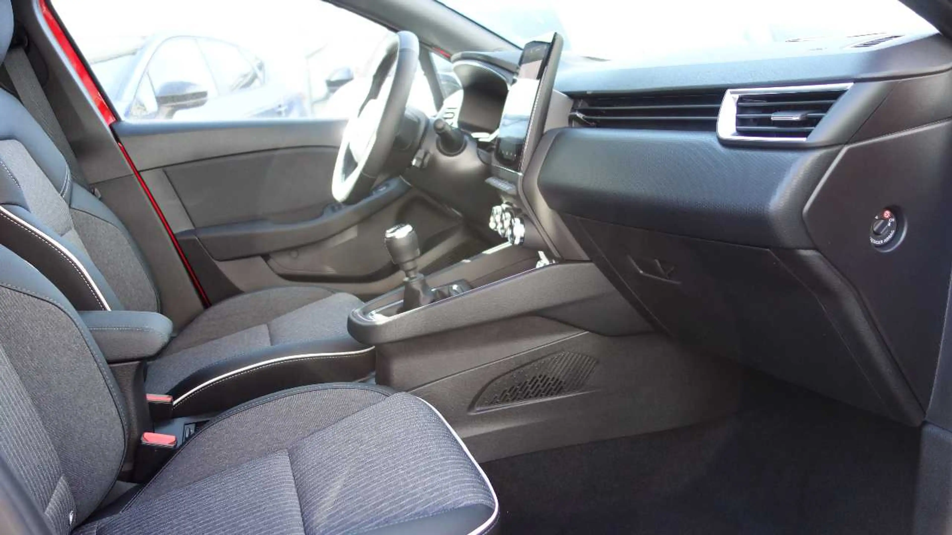 Mitsubishi Colt TOP 1.0 T 360°Kam,Parkbremse elektronisch — photo 10