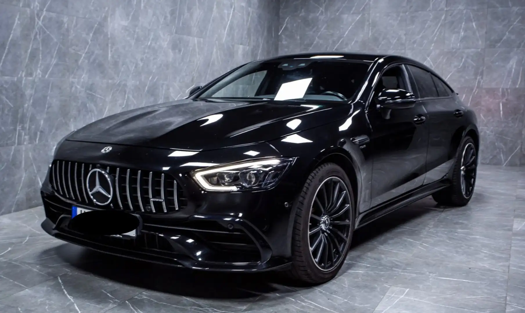 Mercedes-Benz AMG GT 43 Noir - 2