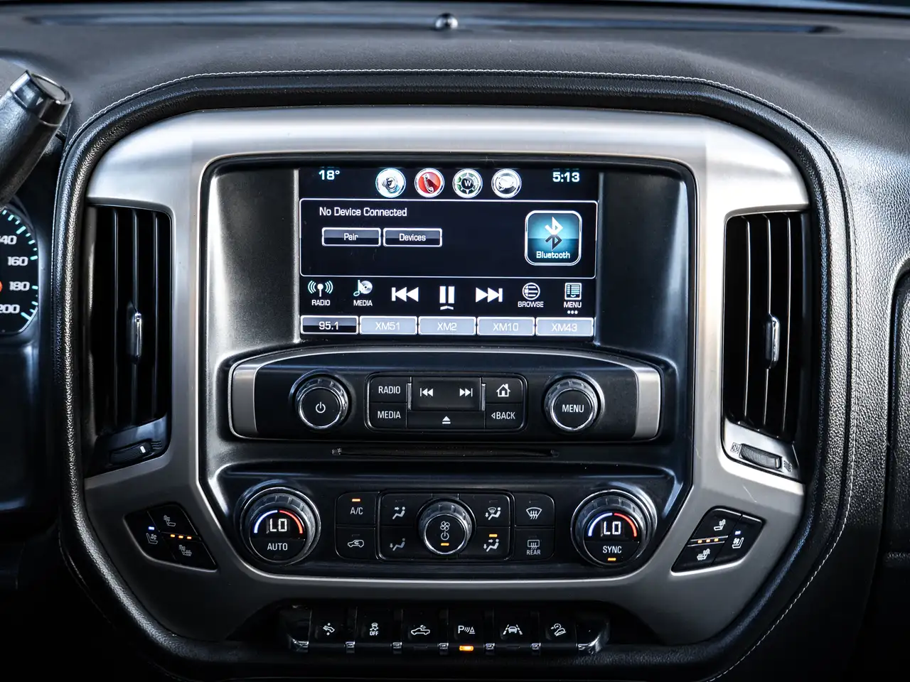 GMC Sierra 1500 fotografie GMC Sierra 1500