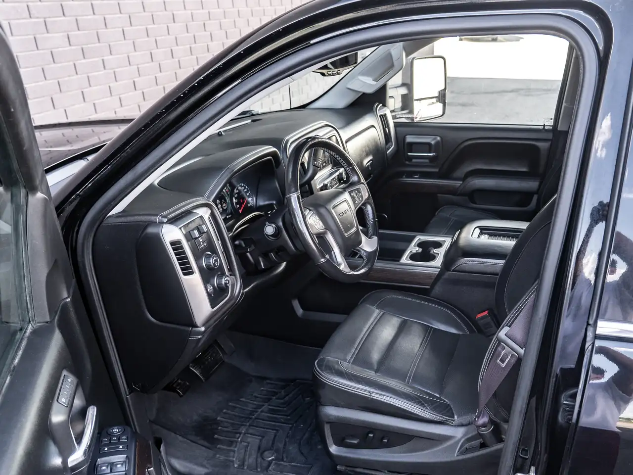 GMC Sierra 1500 fotografie GMC Sierra 1500