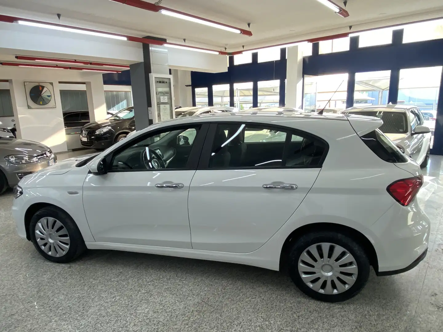 Fiat Tipo 5p 1.3 mjt Easy s&s 95cv Blanc - 2