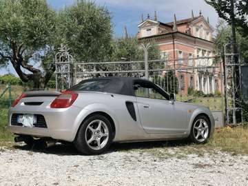 MR2 Roadster 1.8 iscritta ASI