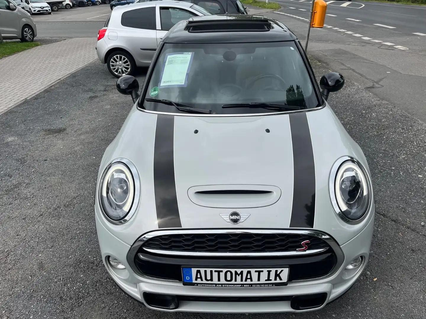 MINI Cooper SD Mini 5-trg. Cooper SD°Pano°Navi°VOLLLL Weiß - 2