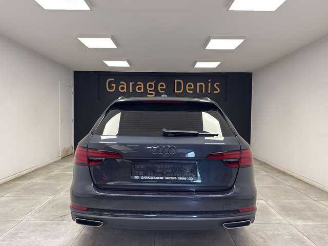 Audi A4 — photo 7