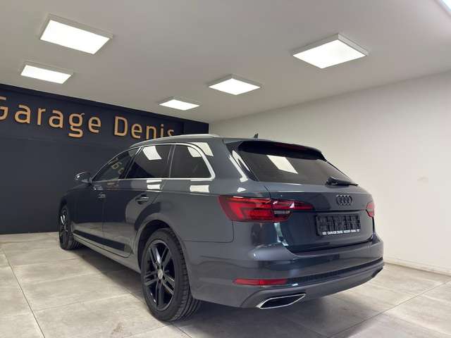Audi A4 — photo 8