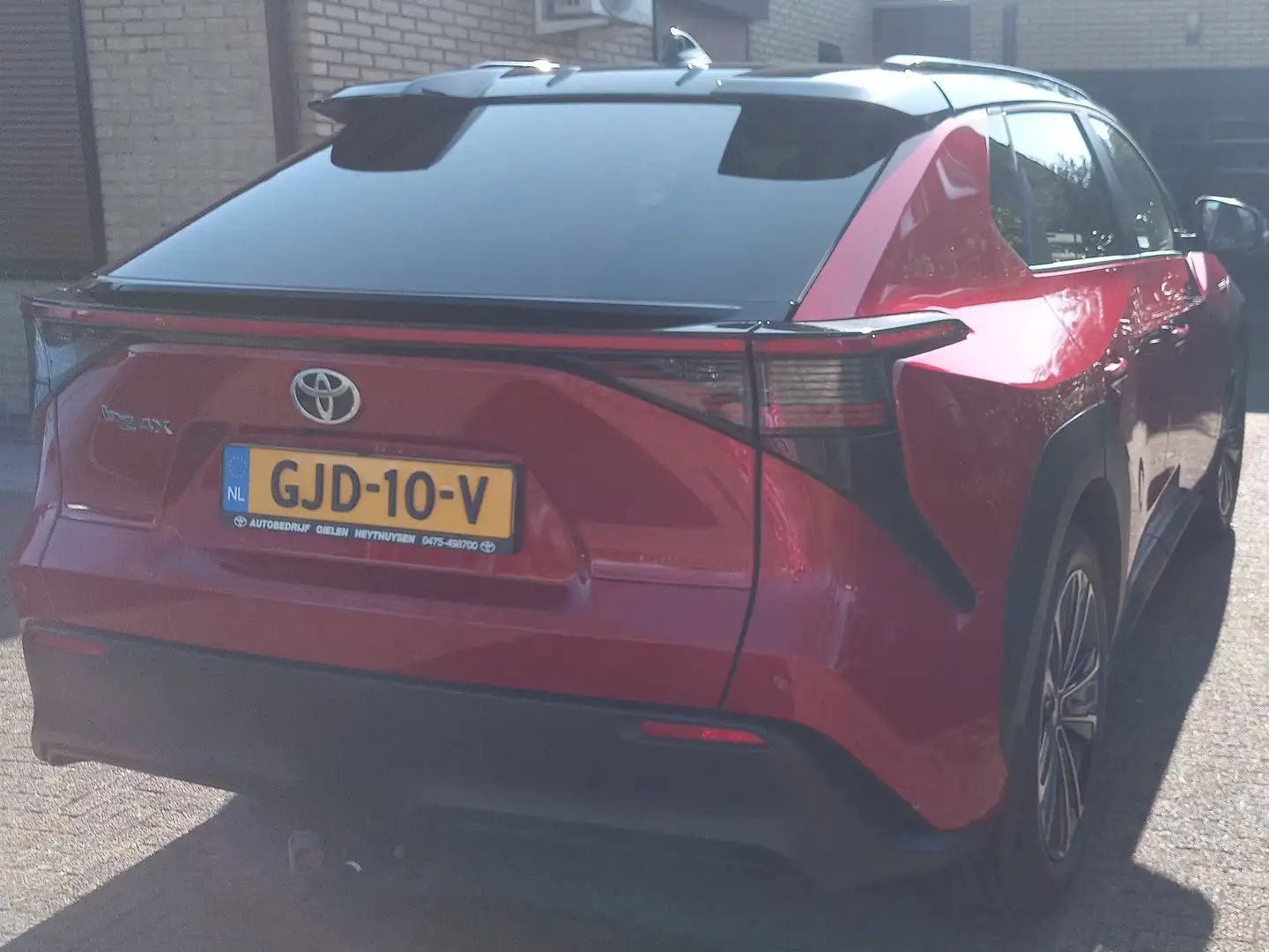 Toyota bZ4X bZ4X Business 71 kWh Rot - 2