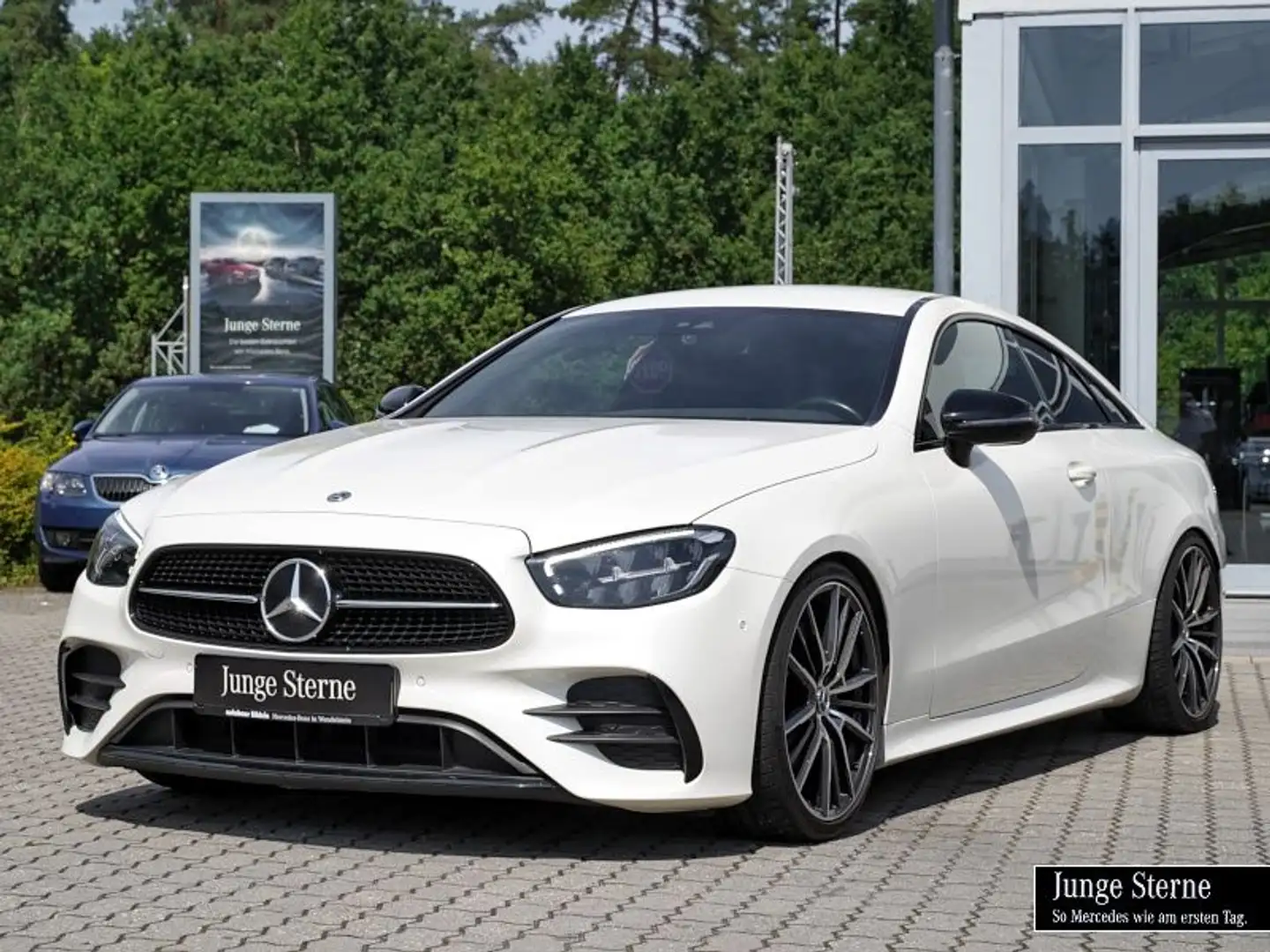 Mercedes-Benz E 220 d AMG BURM+NIGHT+TOTW+AMBIENTE+KAM+20''+VZ Blanc - 2
