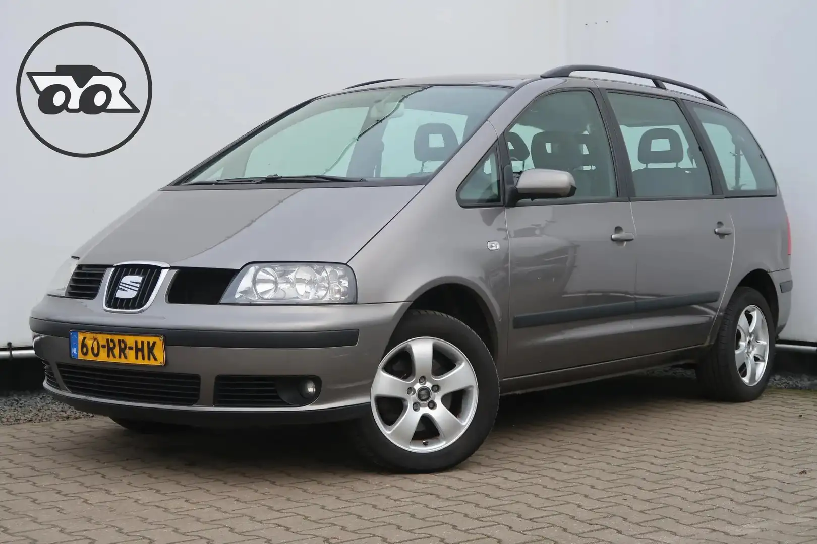 SEAT Alhambra 2.0 Reference 7-PERS Gris - 1