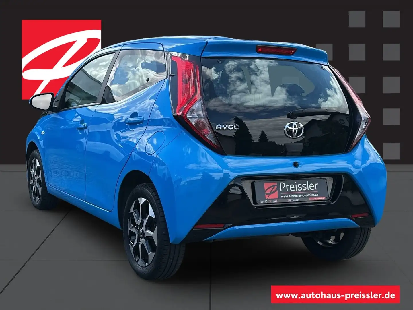 Toyota Aygo X -play connect Blau - 2