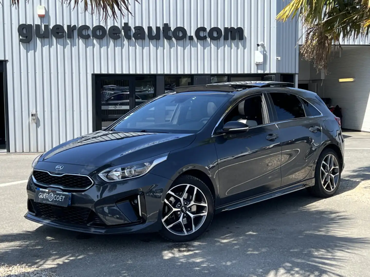 Kia Ceed / cee'd 1.4 T-GDI 140CH GT LINE DCT7 Grijs - 1