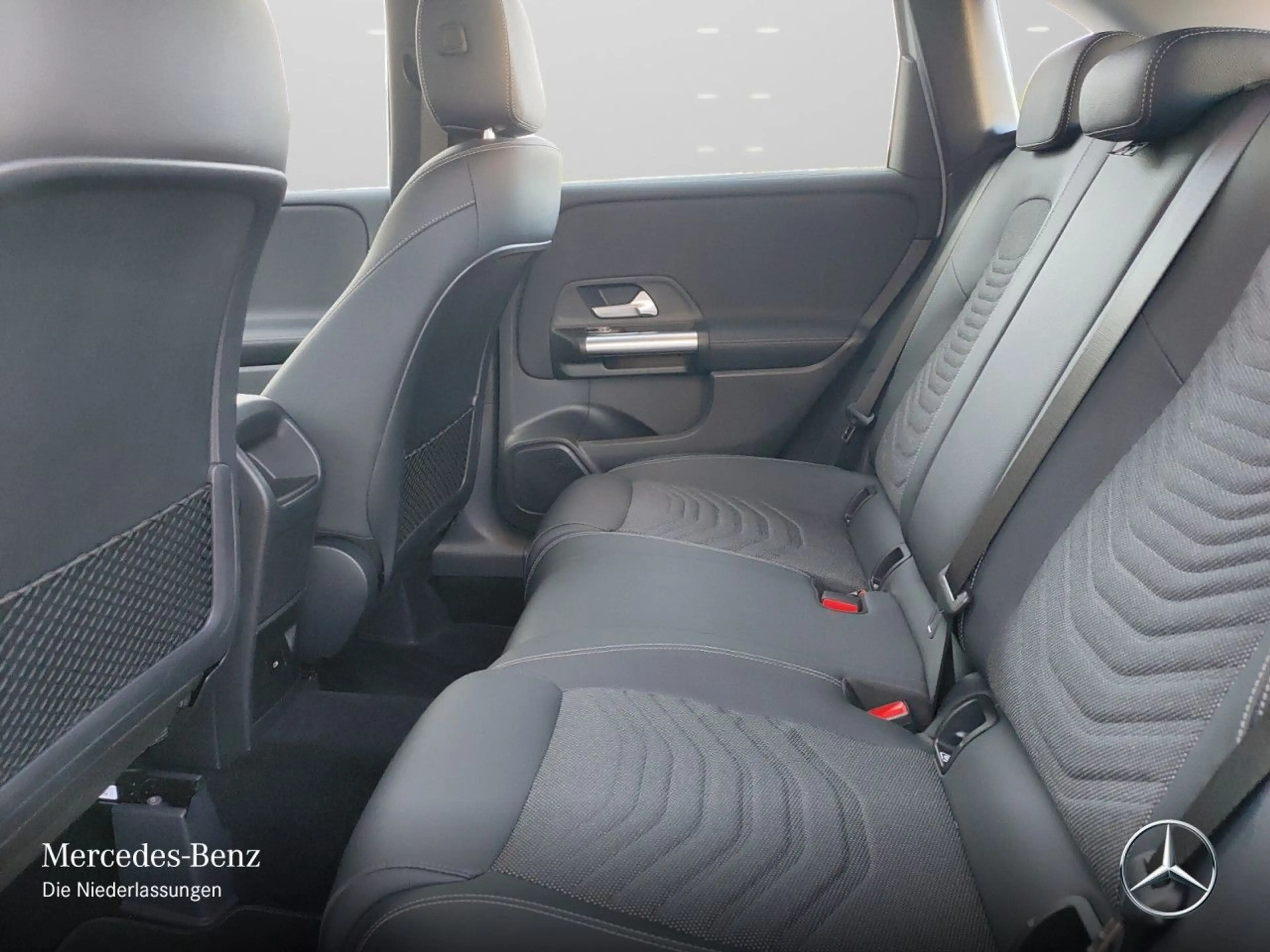 Mercedes-Benz B 200 PROGRESSIVE+AHK+LED+KAMERA+7G — photo 12