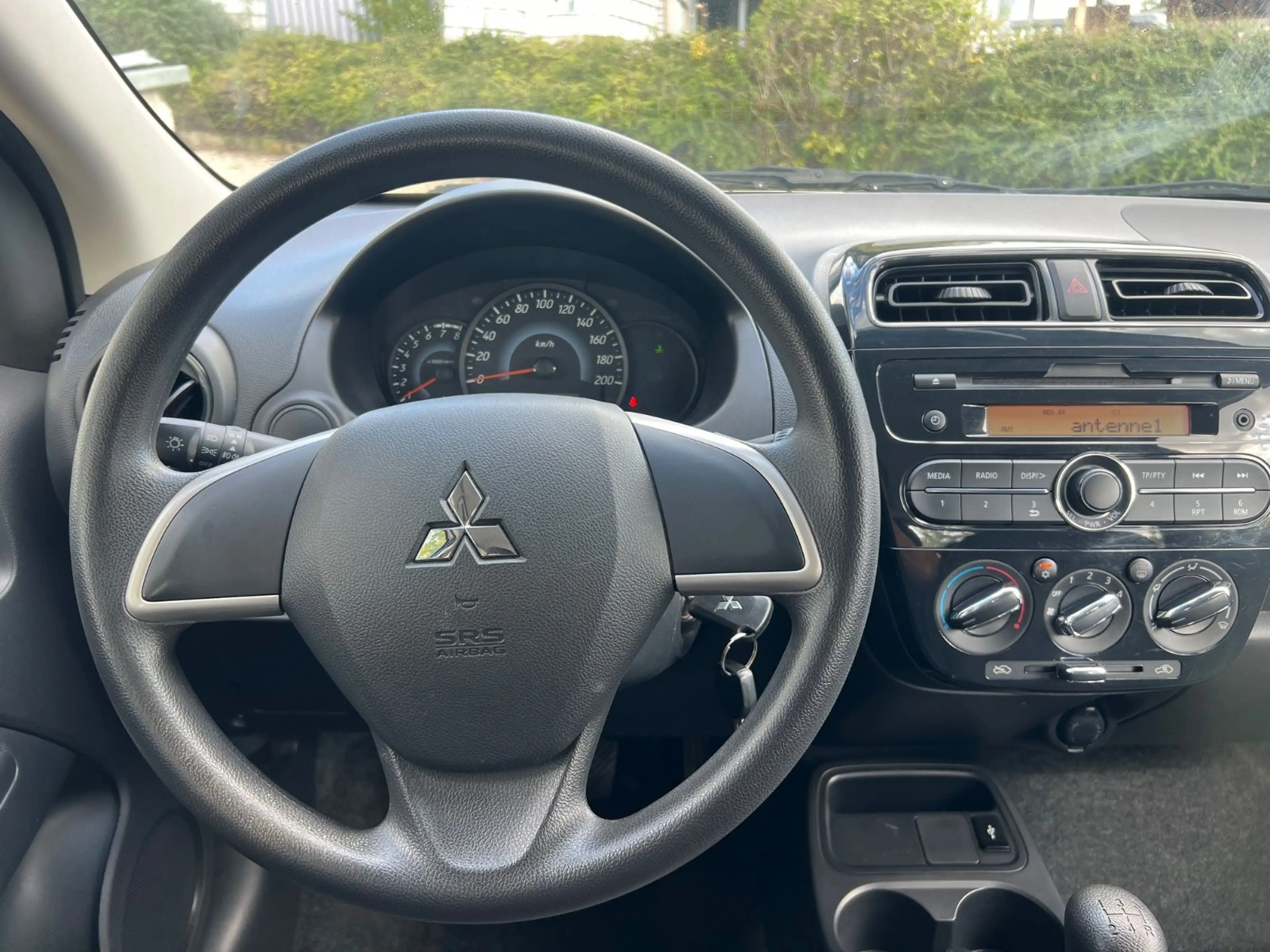 Mitsubishi Space Star Active/PDC/KLIMA/1-HAND/SERVICE-NEU° — photo 9