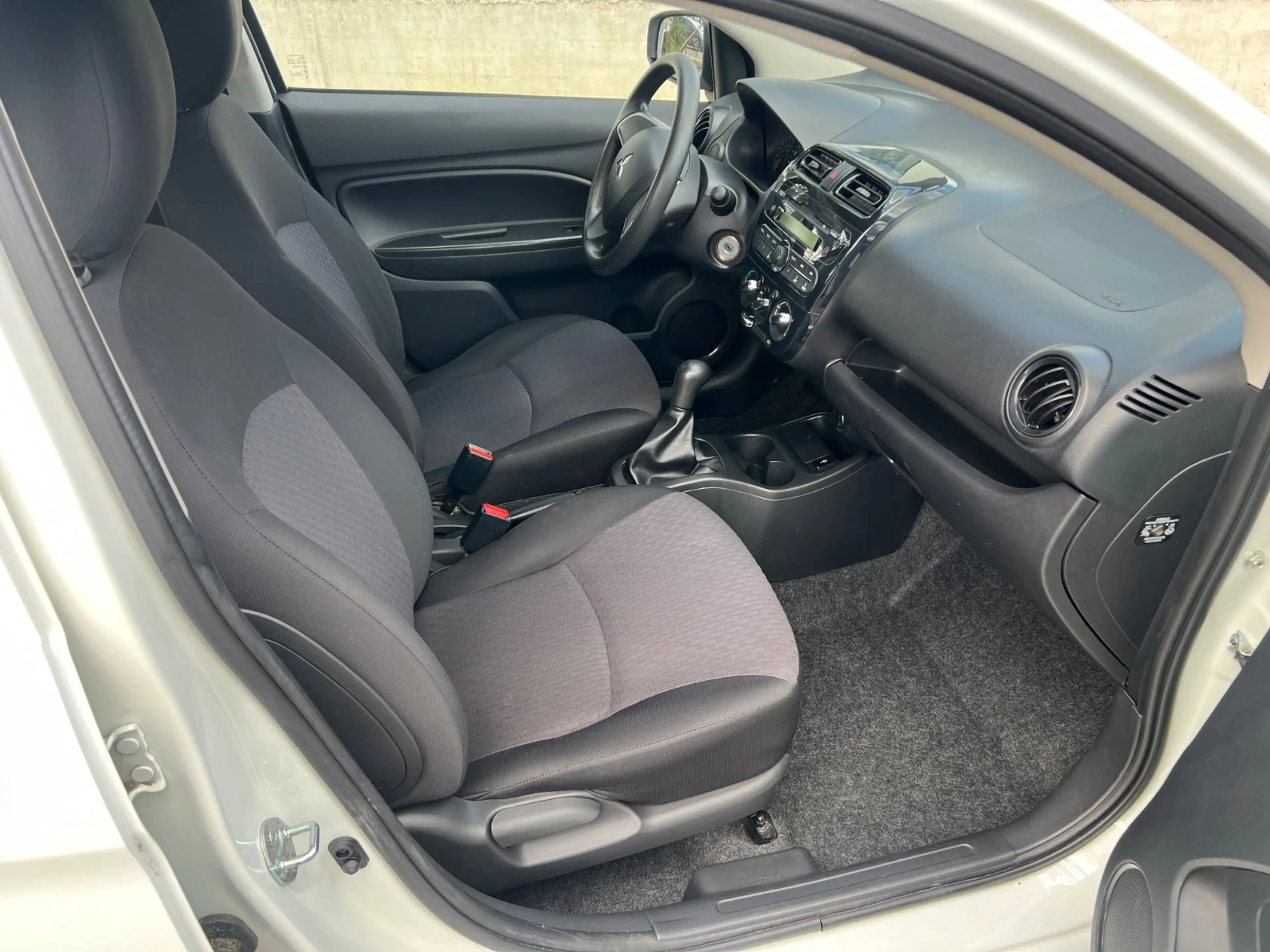 Mitsubishi Space Star Active/PDC/KLIMA/1-HAND/SERVICE-NEU° — photo 15