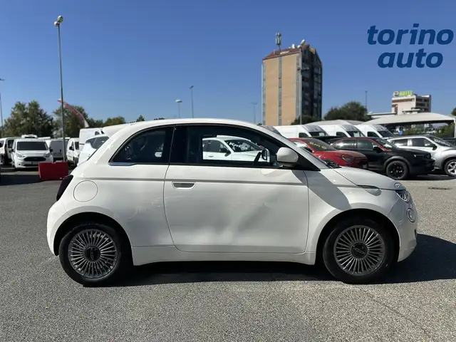 Fiat 500 view 8