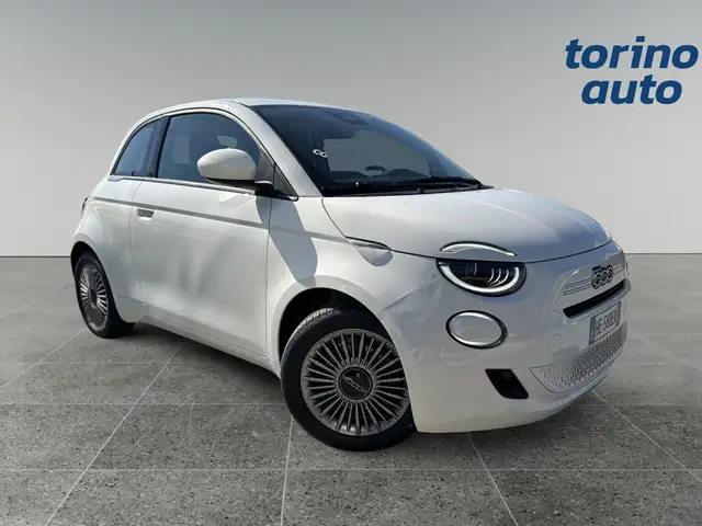 2026 Fiat 500 in White for sale