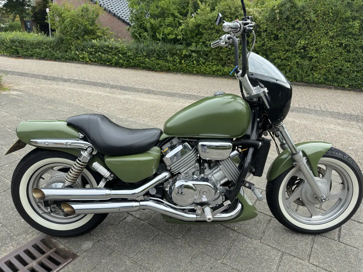 Honda VF 750 Power Cruiser - 2