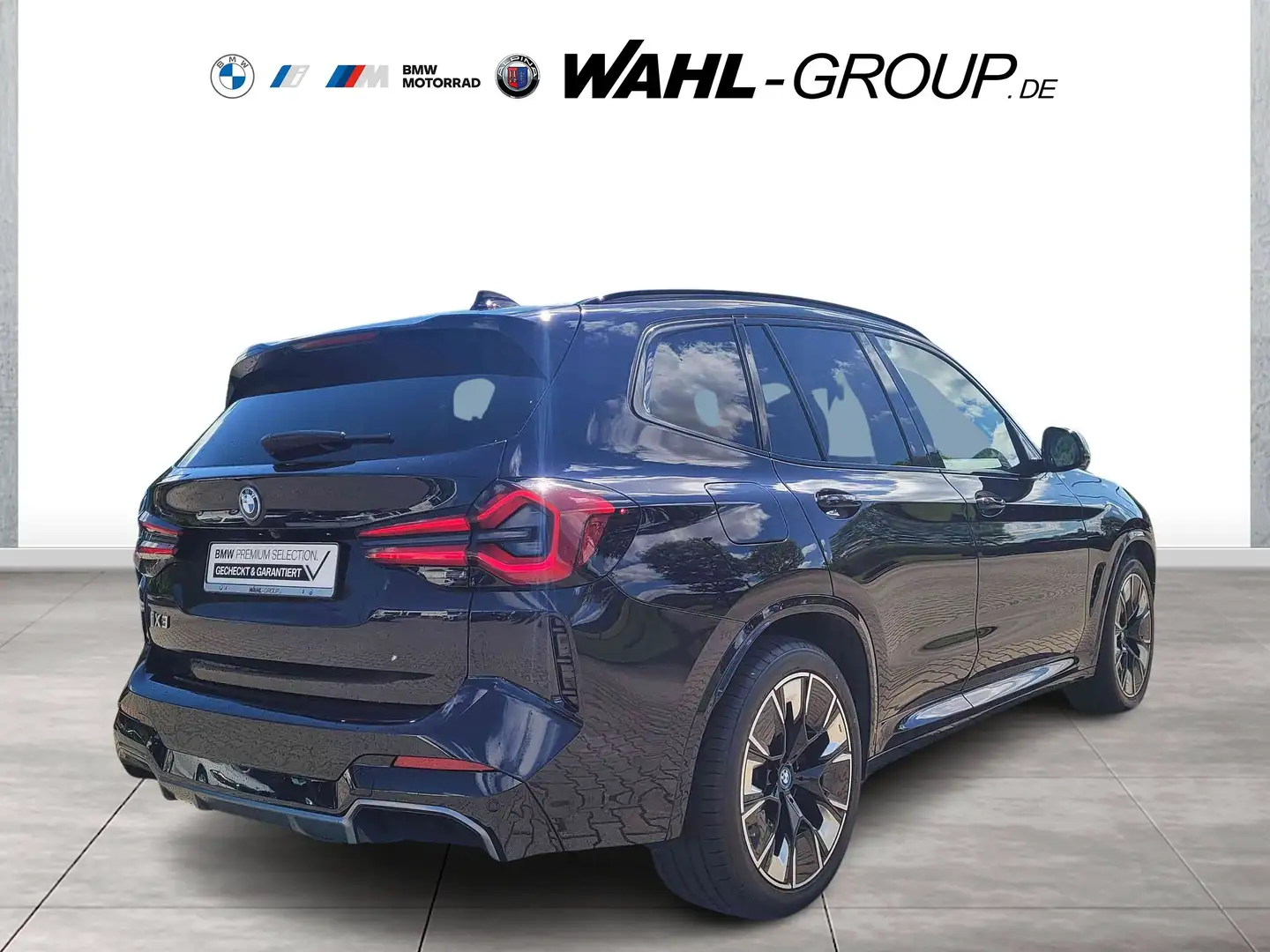 BMW iX3 M Sport AHK Panorama HeadUp Impressive Noir - 2