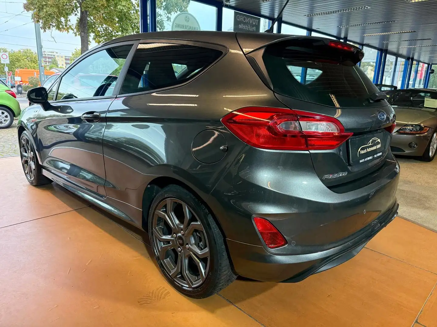 Ford Fiesta ST-Line /76TKM/2.Hd/MFL/Klima/PDC Grau - 2