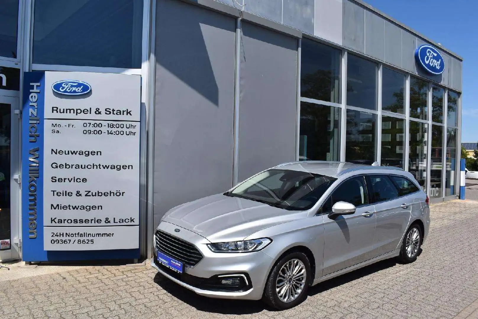 Ford Mondeo Titanium Zilver - 1
