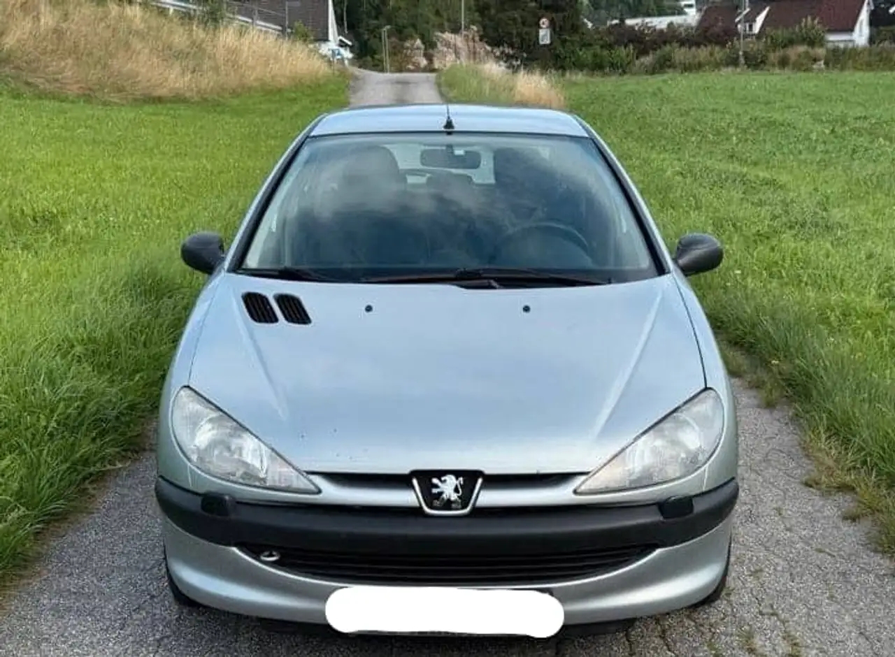 Peugeot 206 1.4i X Line A