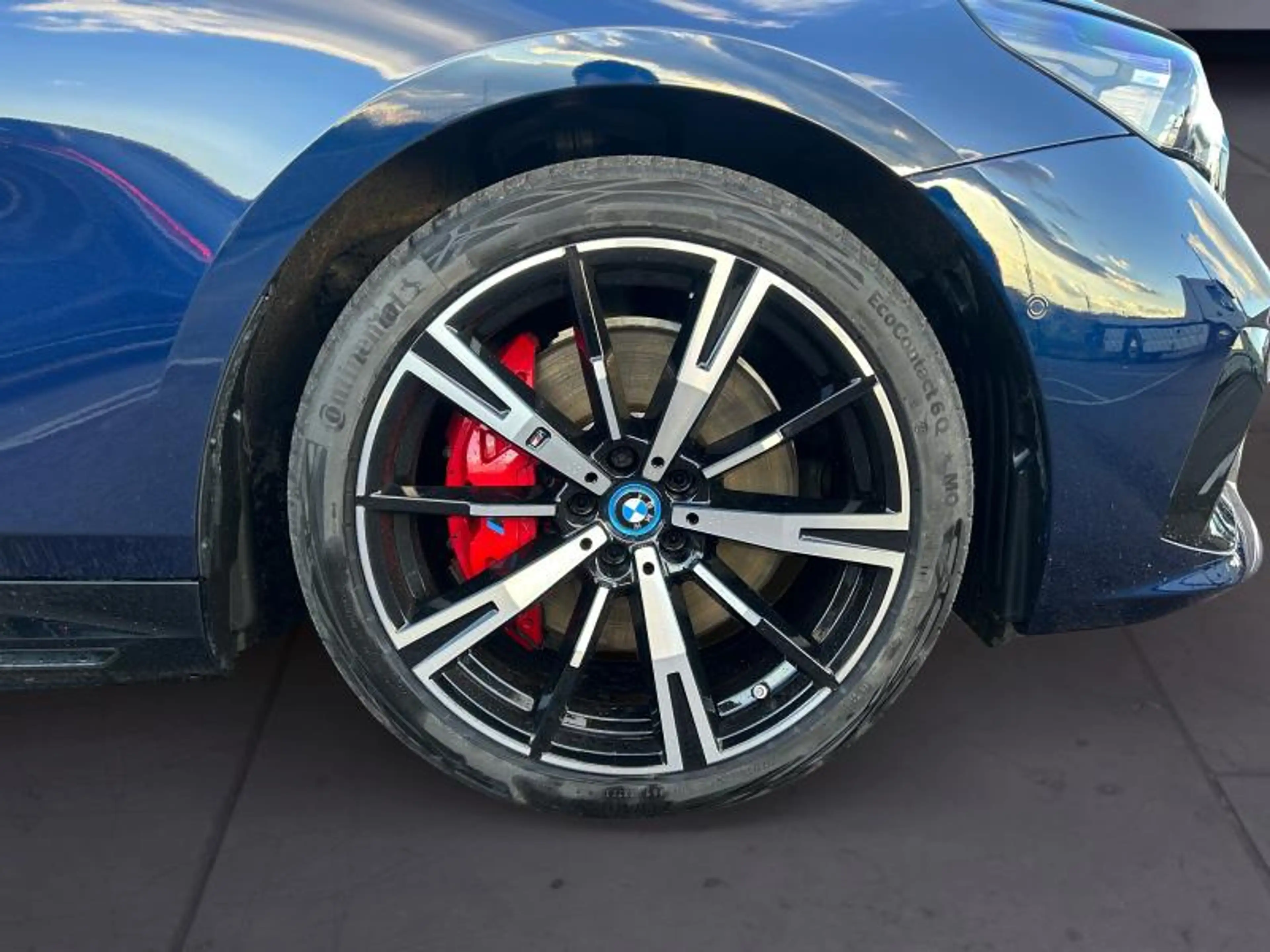 BMW 550 550e xDrive Berline Kit M Sport — photo 4