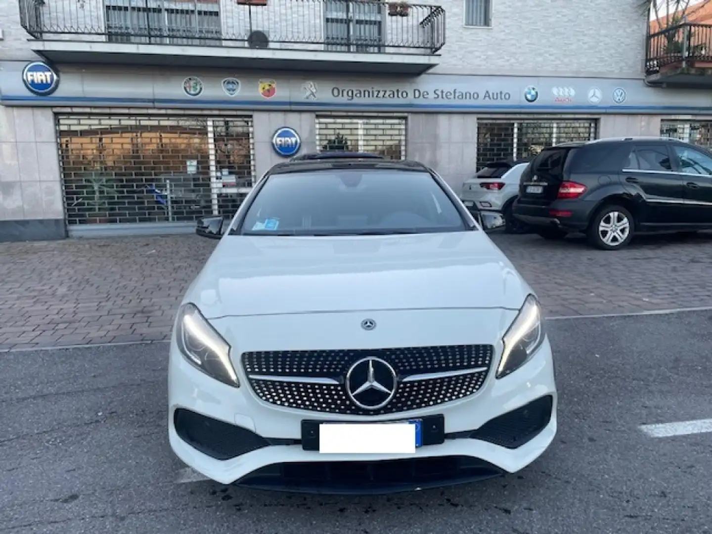 Mercedes-Benz A 180 Sport AMG LINE    neopatentati Weiß - 1