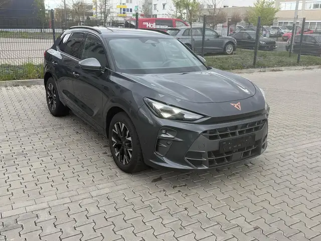 CUPRA Terramar 1.5 eTSI 110 kW