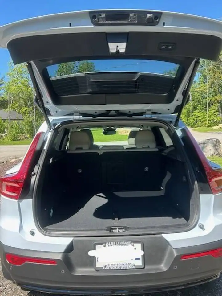 Volvo XC40 снимка Volvo XC40