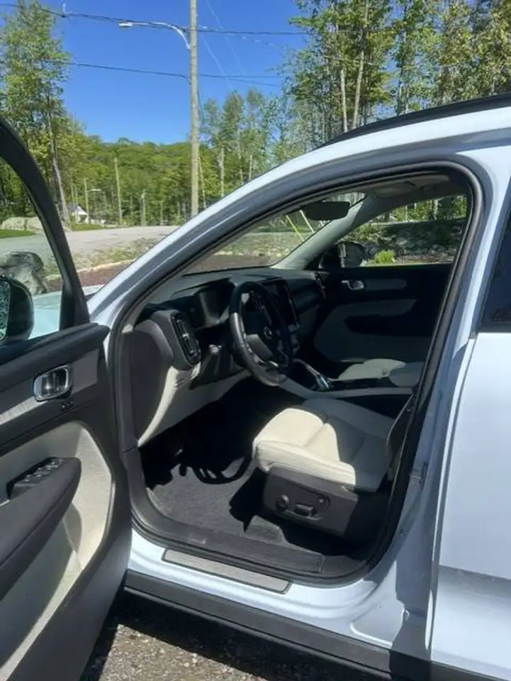 Volvo XC40 снимка Volvo XC40