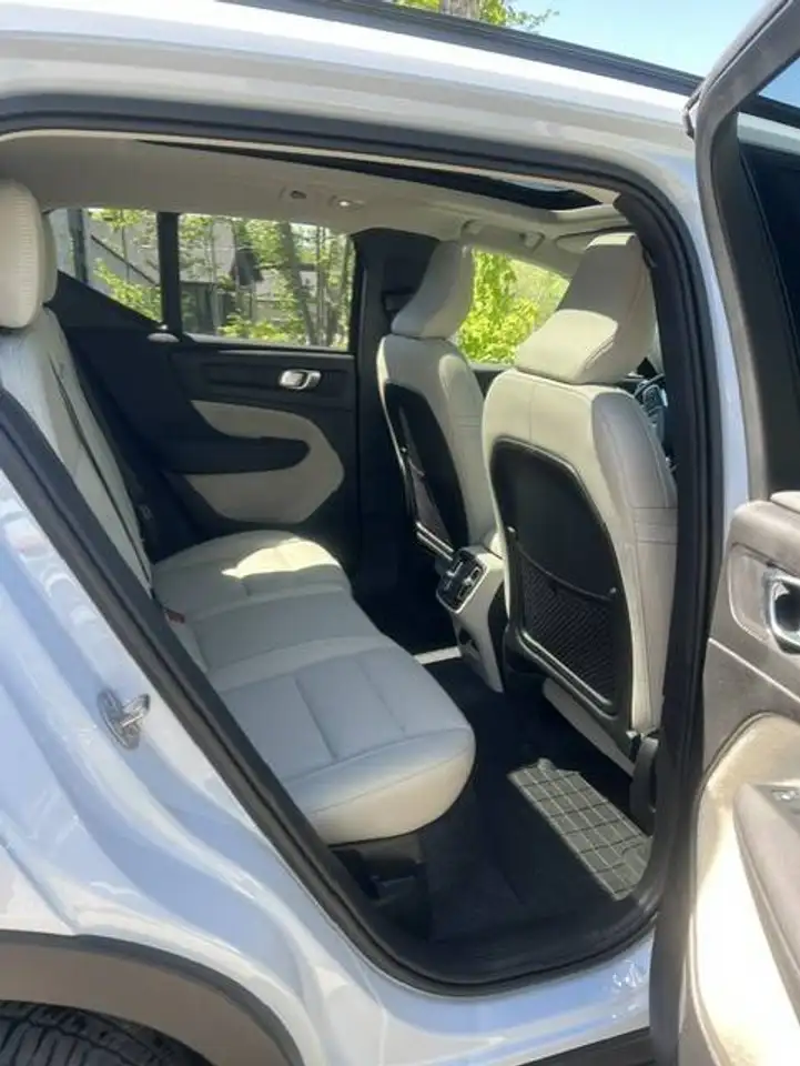Volvo XC40 снимка Volvo XC40