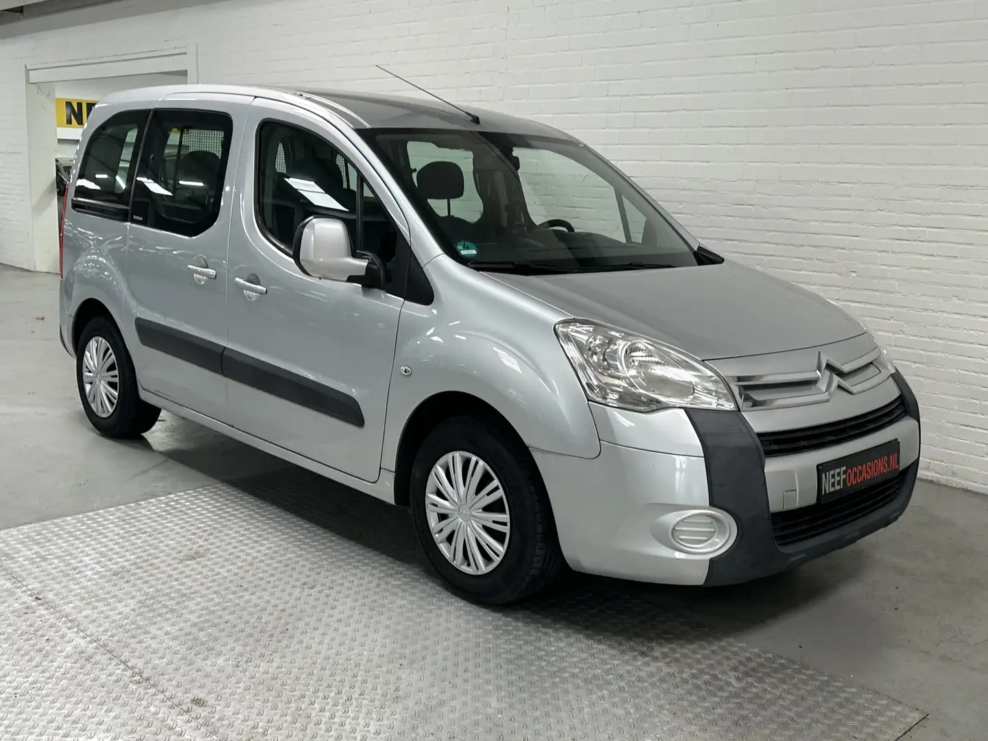 Citroen Berlingo 1.6 VTi 120 Multispace AIRCO / ELK.PAKKET /DEALERO Gris - 2