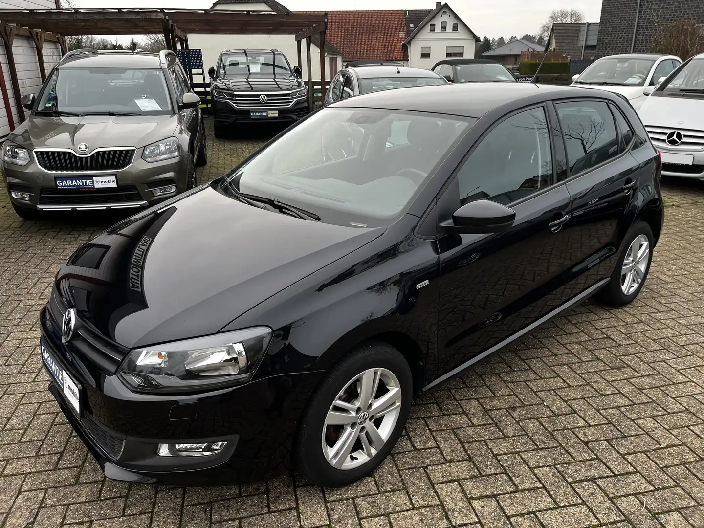 Volkswagen Polo Life Noir - 1