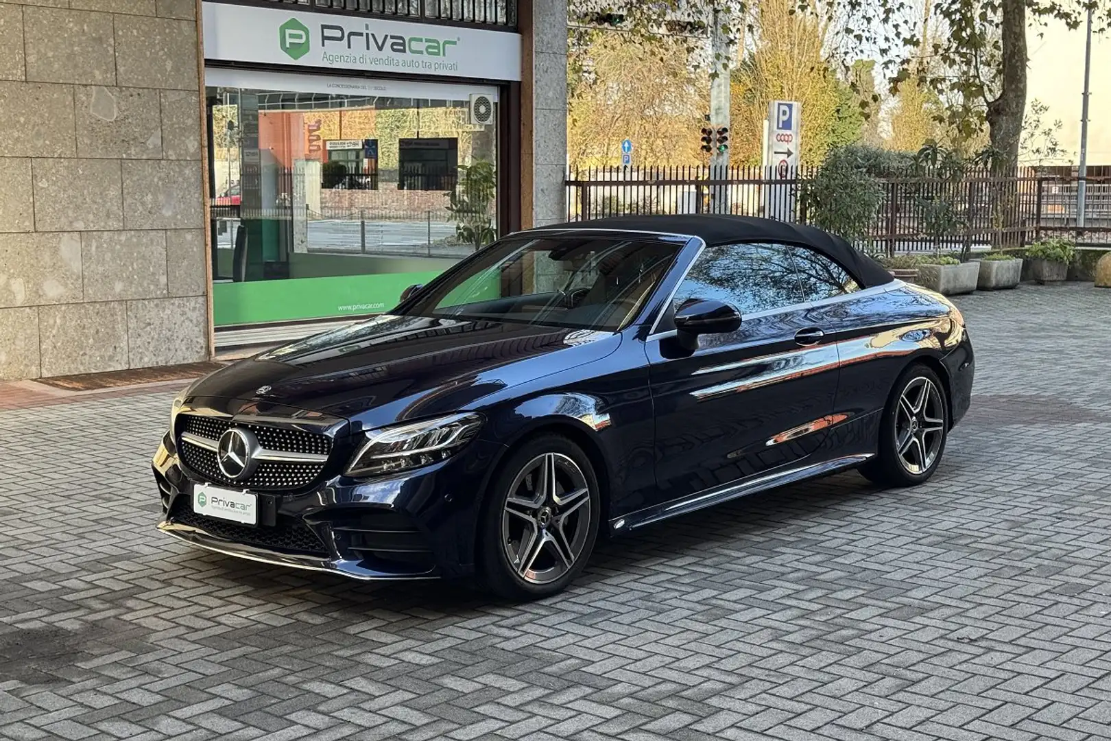 Mercedes-Benz C 200 C 200 Auto EQ-Boost Cabrio Premium Blu/Azzurro - 1