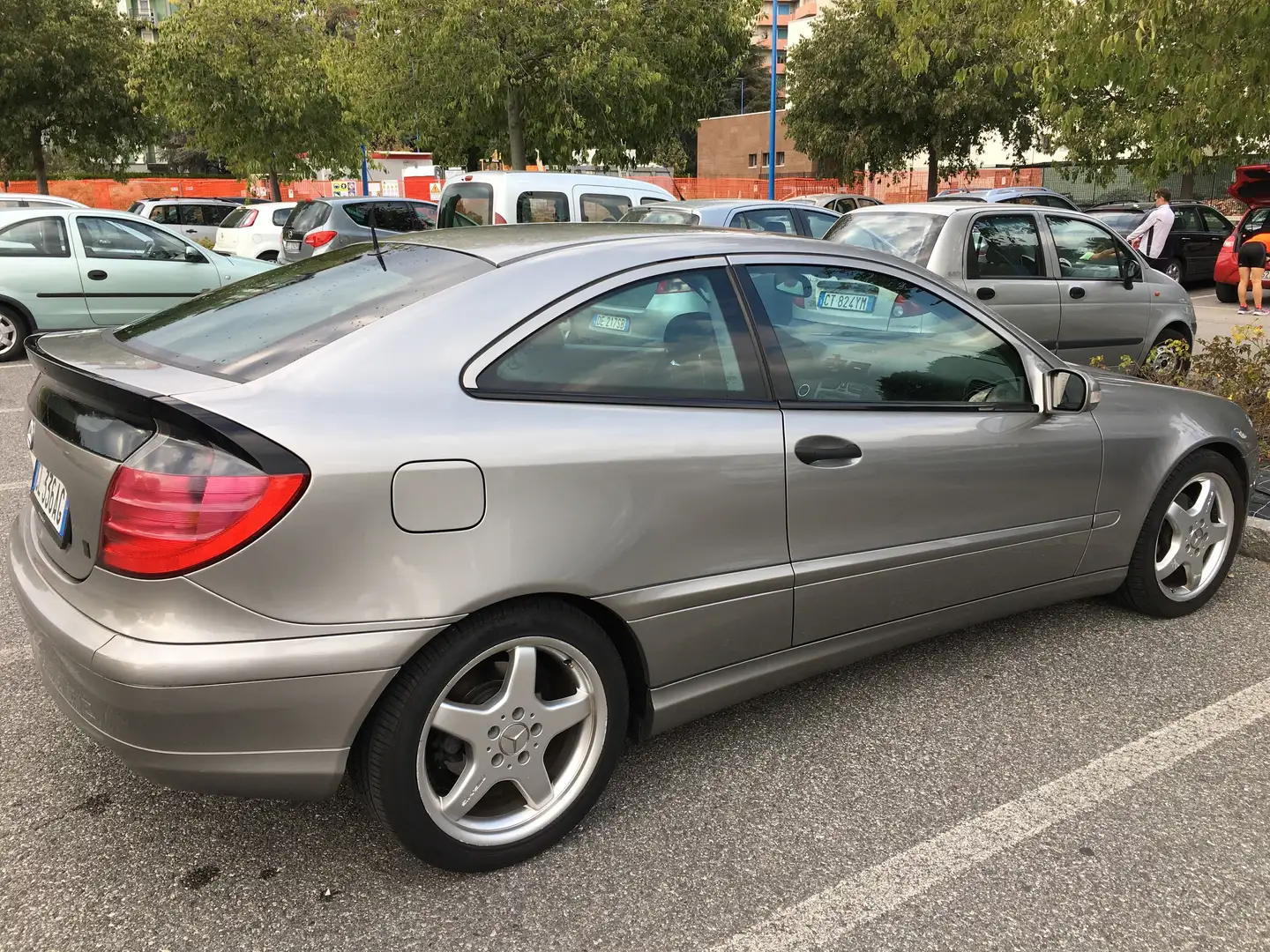 Mercedes-Benz C 220 SportCoupe cdi Avantgarde cerchi AMG - 2