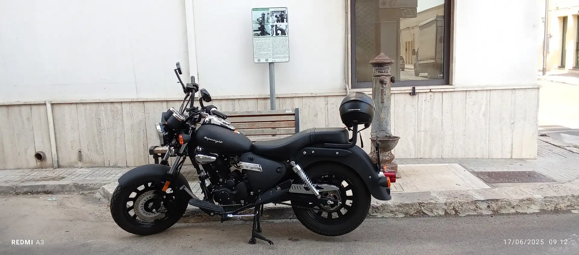 Keeway Superlight Negro - 1