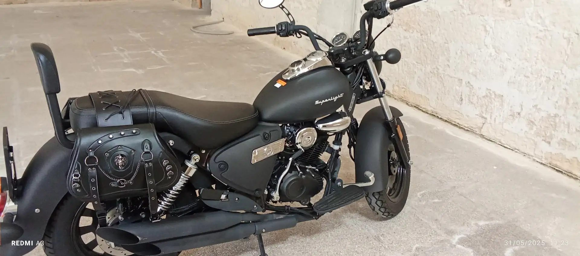 Keeway Superlight Negro - 2