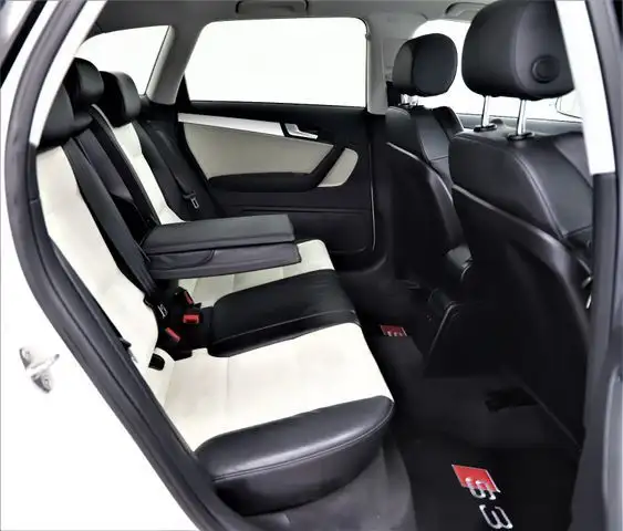 Audi S3 view 14