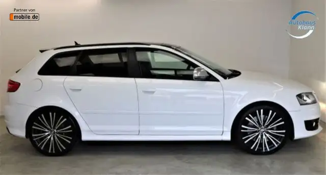 Audi S3 view 4