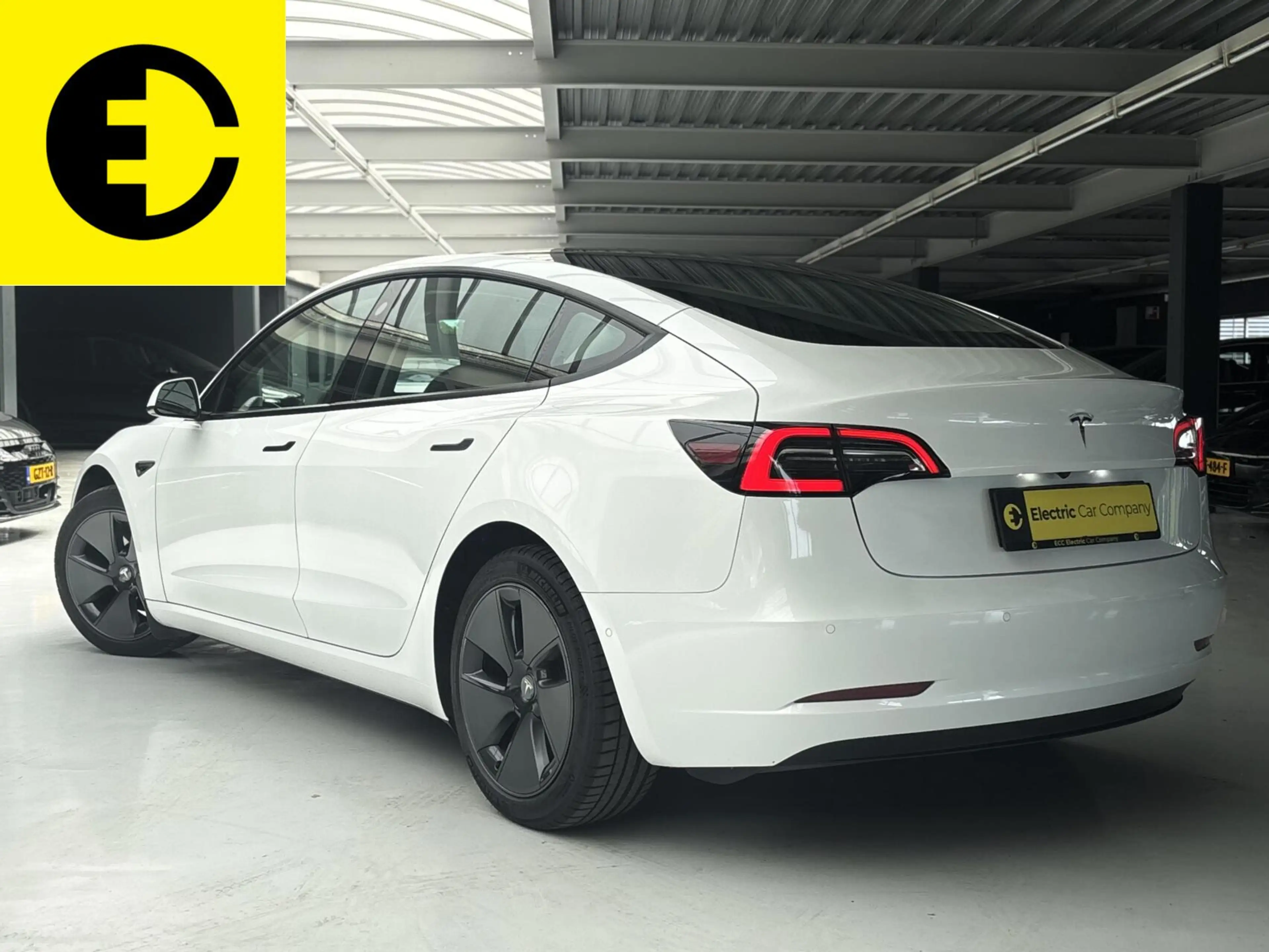 Tesla Model 3 Standard RWD Plus 60 kWh — photo 15