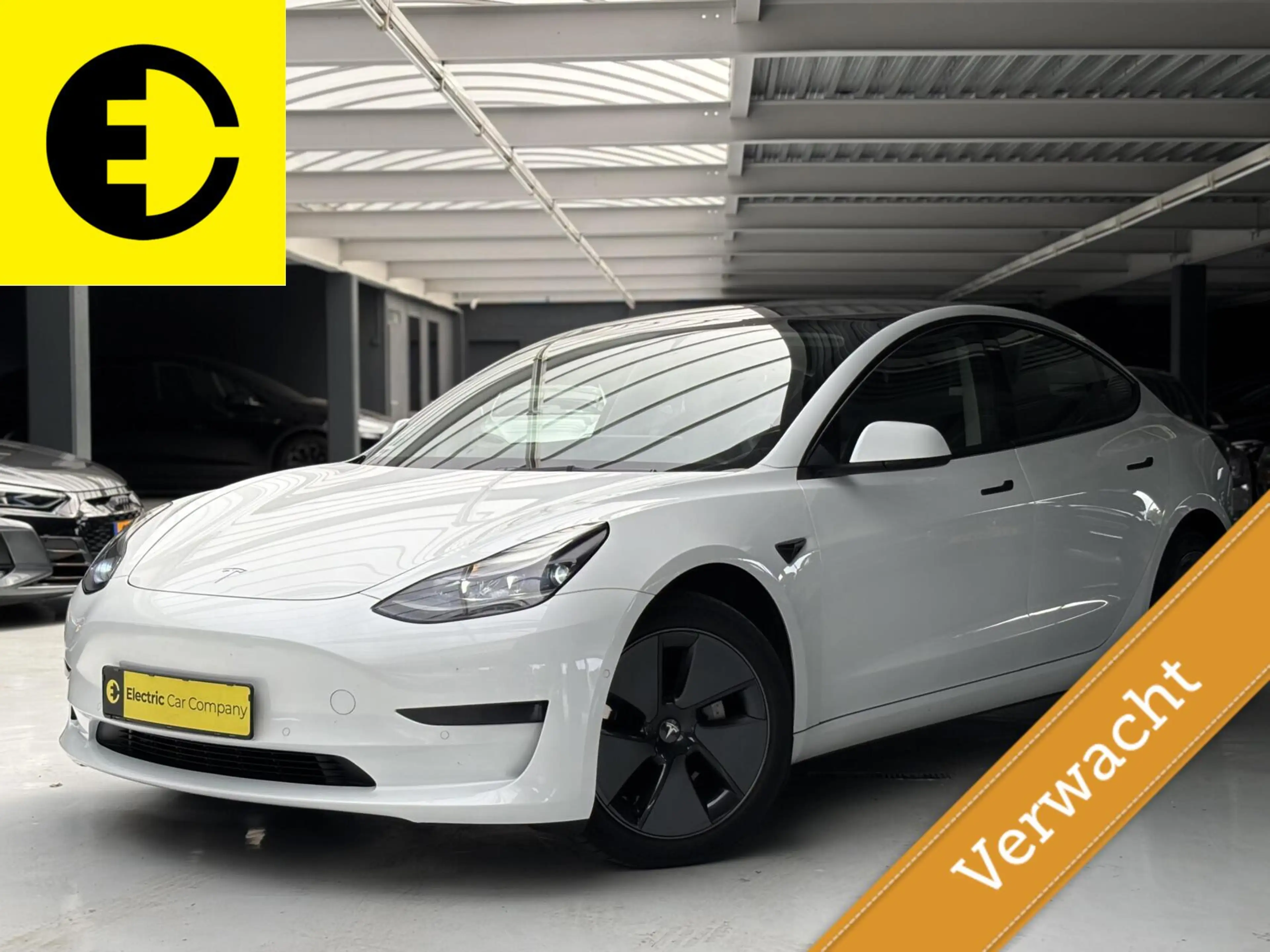 Tesla Model 3 Standard RWD Plus 60 kWh