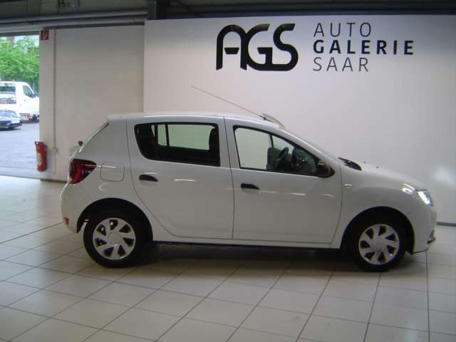 Imagine Dacia Sandero II Essential 1.0 SCe 75 EU6d-T  Klang+Klima Paket,