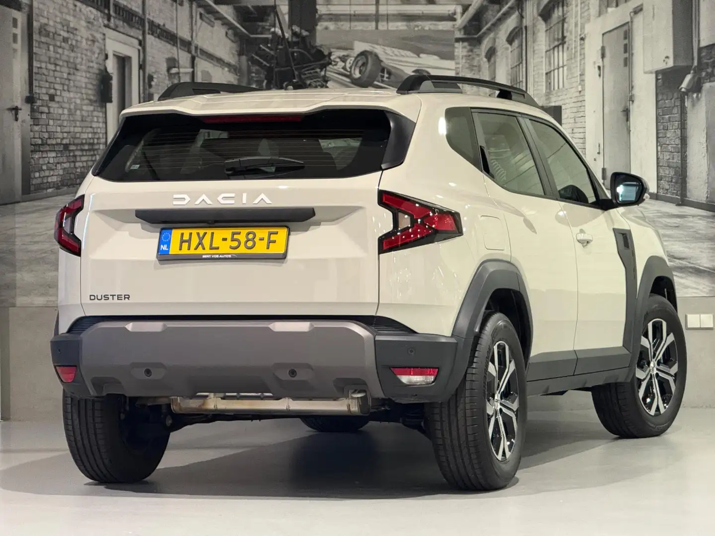 Dacia Duster 1.6 Hybrid 140 Expression Brun - 2