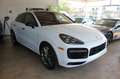 Porsche Cayenne Coupe Turbo S E-Hybrid SportDesignPaket Blanco - thumbnail 2