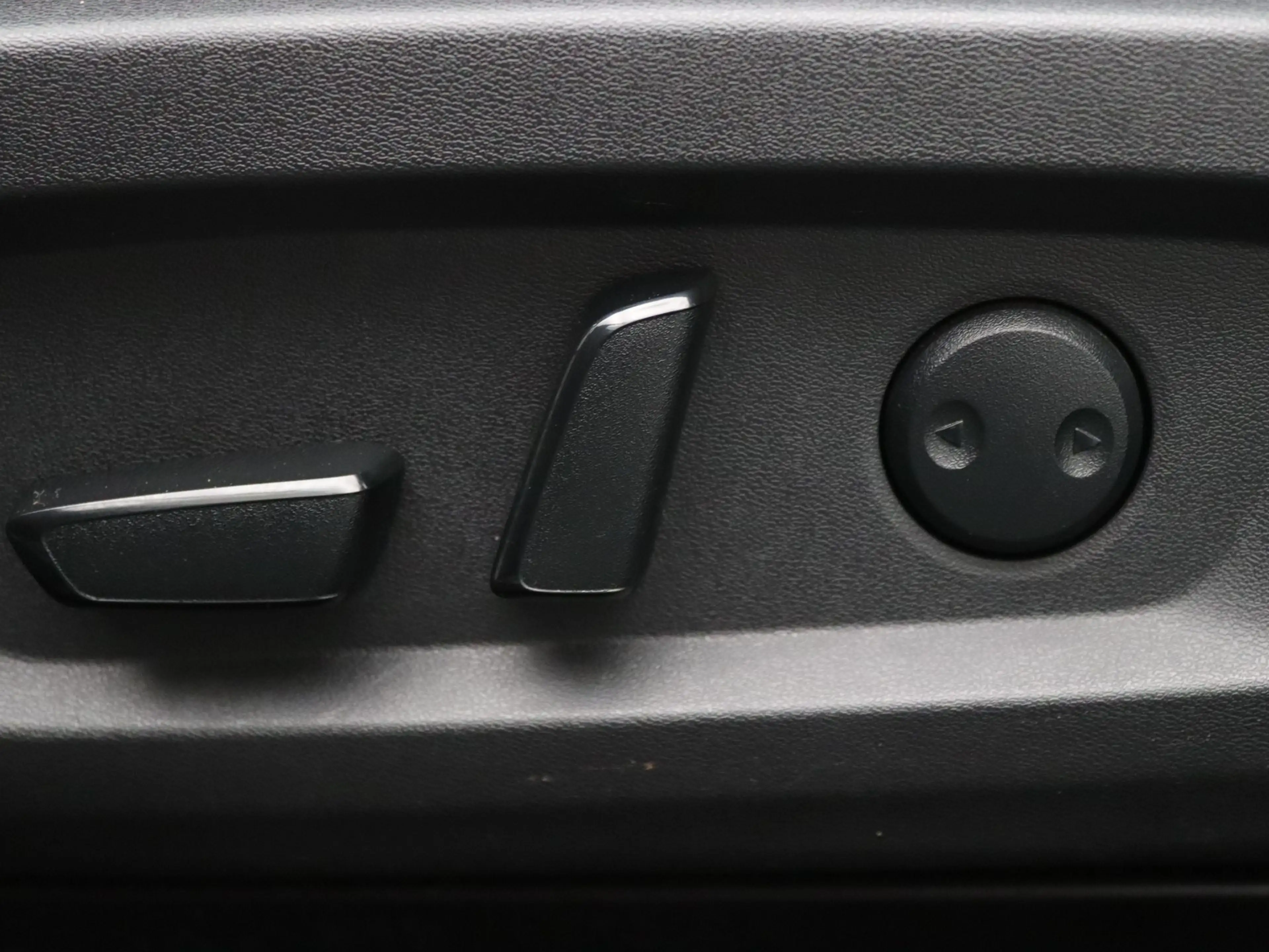 Nissan Qashqai 160pk MHEV Xtronic Business Premium Apple Carplay/ — photo 29